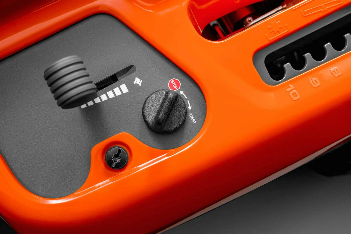 Husqvarna Rider R 214C-Neu – Bild 12