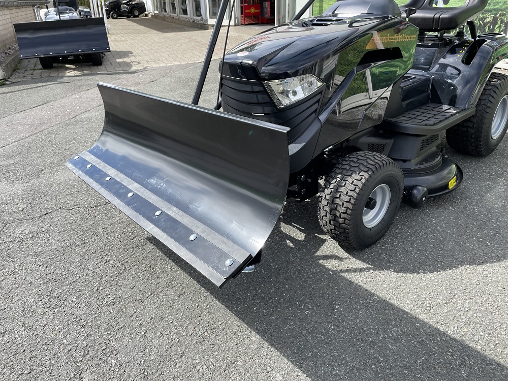 Black Edition Stiga Rasentraktor Pro 155/98 SD mit Winterpaket-Neu – Bild 9