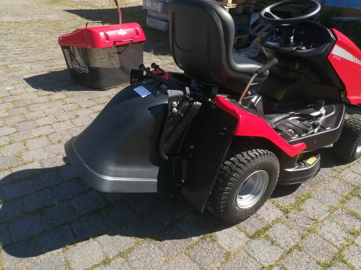Herkules Benzin-Rasentraktor HT92-16 – inkl. Deflektor (Gebraucht)-Neu – Bild 2