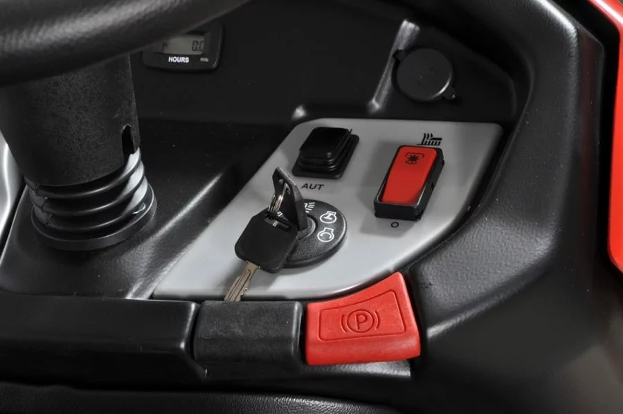 Herkules Rasentraktor HT102-24 (B&S 8240 Pro)-Neu – Bild 2